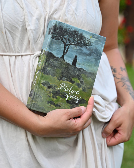 Kniha s maľovanou väzbou | Búrlivé výšiny | Emily Brontë